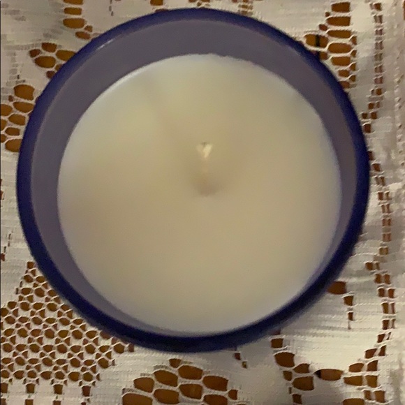 Chesapeake Bay Serenity & Calm Candle - Picture 3 of 3